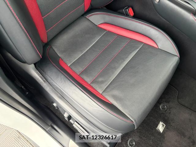 Lexus NX 2014-12 8812673-16
