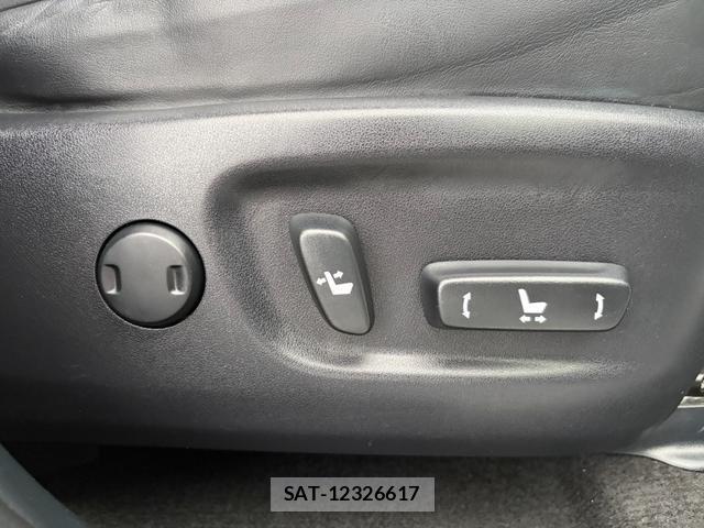 Lexus NX 2014-12 8812673-17