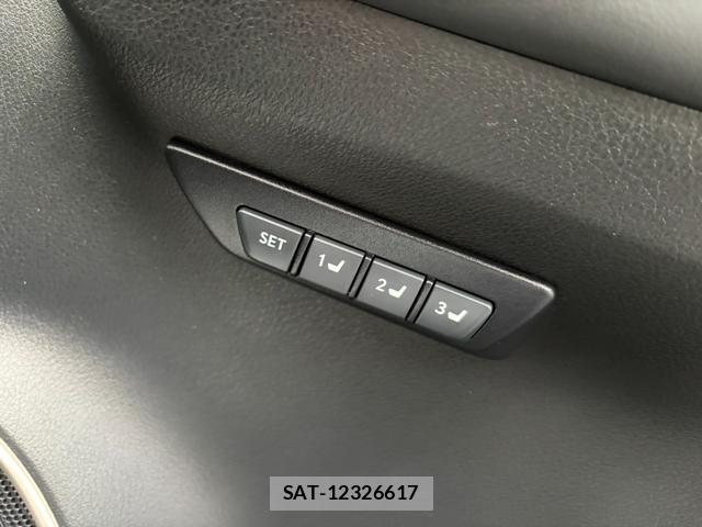 Lexus NX 2014-12 8812673-18