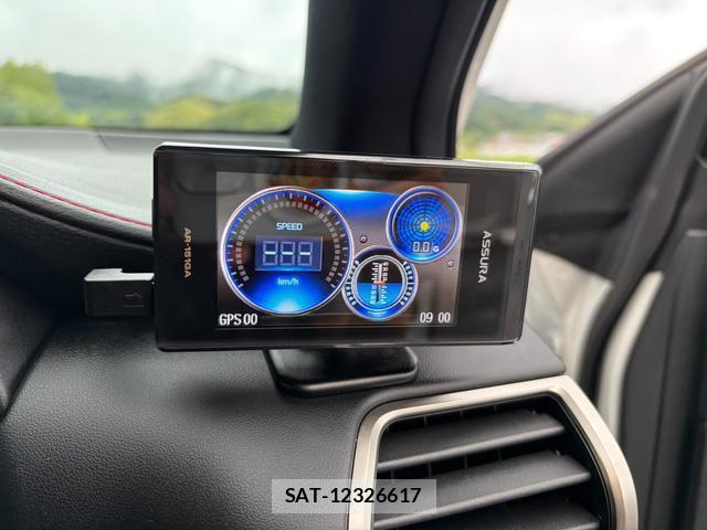 Lexus NX 2014-12 8812673-9