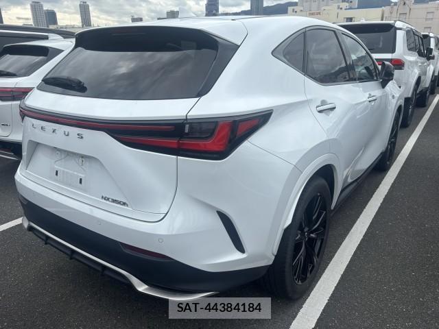 Lexus NX 2023-03 8812705-5
