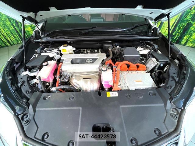 Lexus NX 2016-11 8812855-17