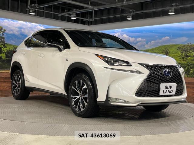 Lexus NX 2014-09 8812952-16