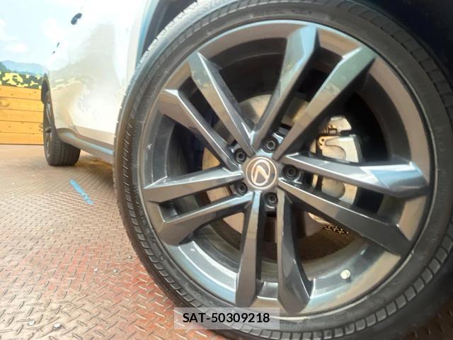 Lexus NX 2022-09 8813707-12