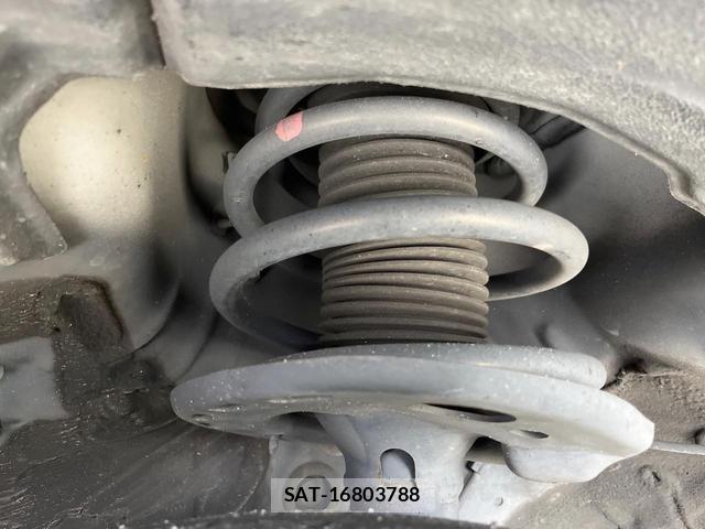Lexus NX 2018-04 8814016-19