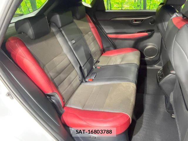 Lexus NX 2018-04 8814016-9
