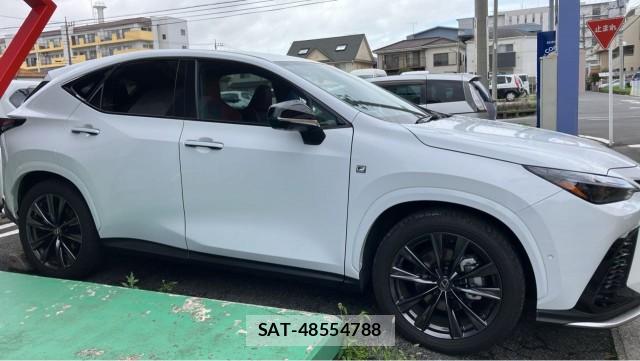 Lexus NX 2025-10 8815501-3