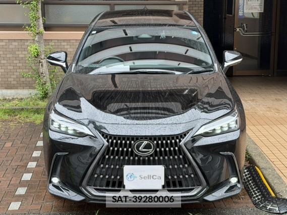 Lexus NX 2022-05 8815527-9