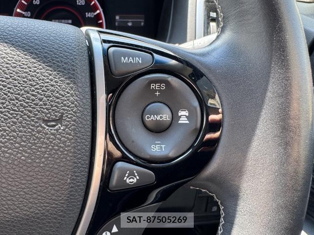 Honda ODYSSEY 2016-04 8812525-10