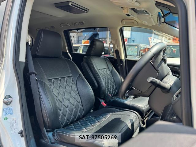 Honda ODYSSEY 2016-04 8812525-15