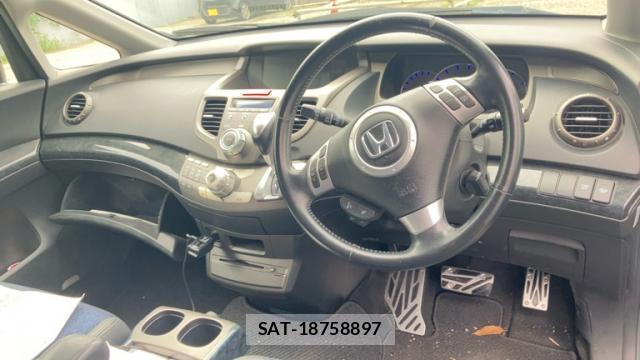 Honda ODYSSEY 2007-09 8816390-3