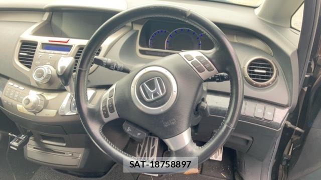 Honda ODYSSEY 2007-09 8816390-9