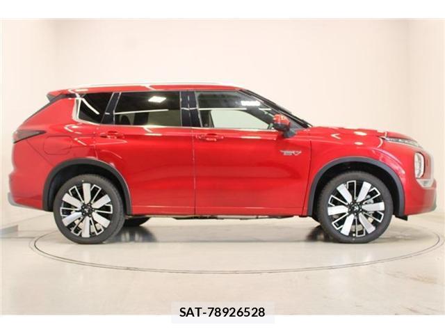 Mitsubishi OUTLANDER PHEV 2025-03 8812300-12