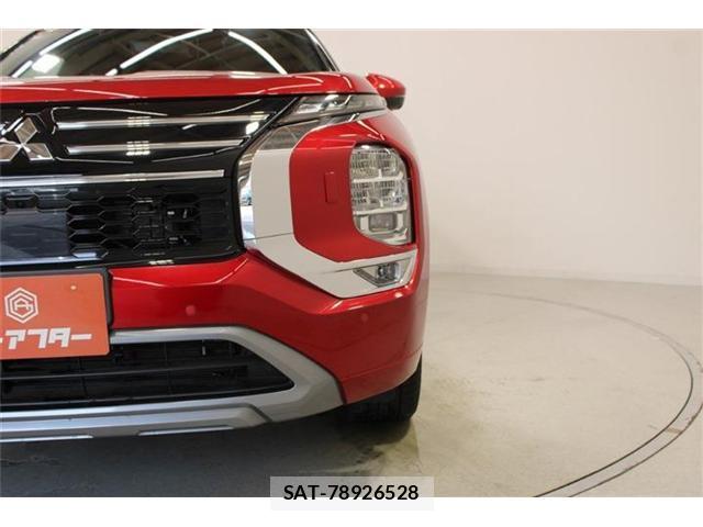 Mitsubishi OUTLANDER PHEV 2025-03 8812300-13
