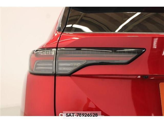 Mitsubishi OUTLANDER PHEV 2025-03 8812300-18