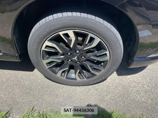 Mitsubishi OUTLANDER PHEV 2017-09 8813298-5