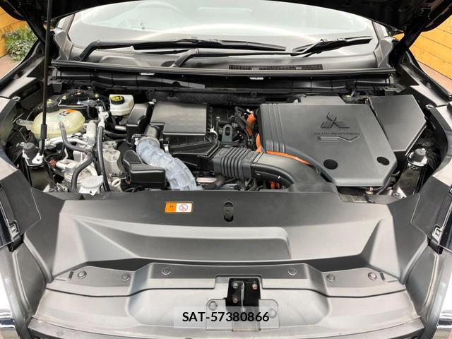 Mitsubishi OUTLANDER PHEV 2022-11 8813693-17