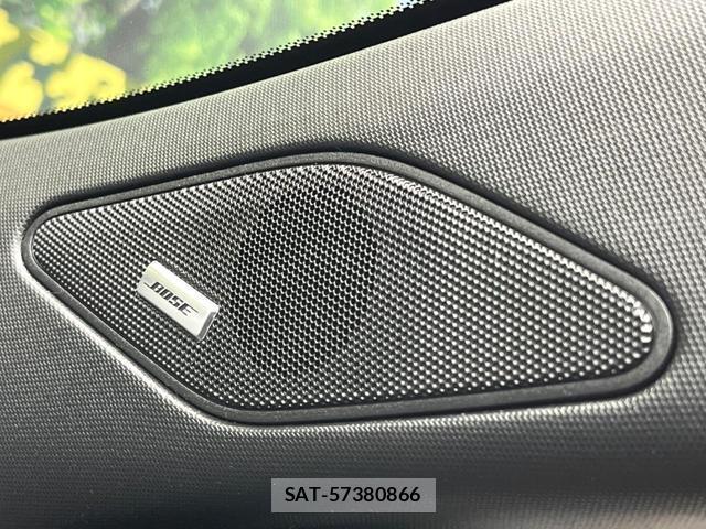 Mitsubishi OUTLANDER PHEV 2022-11 8813693-5
