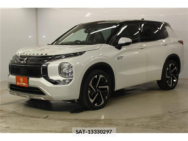 Mitsubishi OUTLANDER PHEV 2022-07 8814323-8