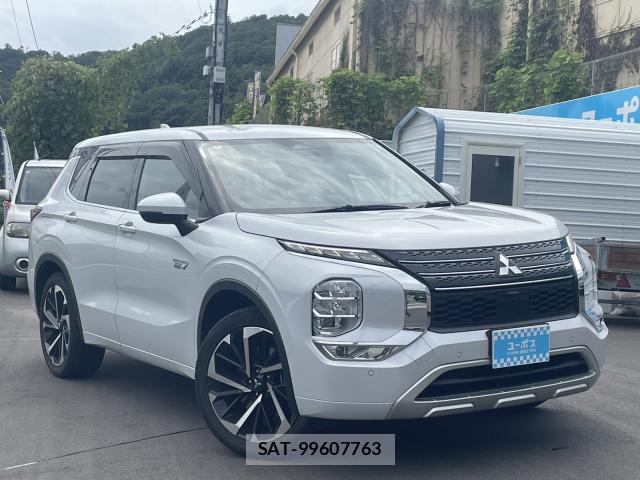 Mitsubishi OUTLANDER PHEV 2022-02 8814564-0