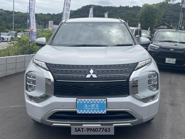 Mitsubishi OUTLANDER PHEV 2022-02 8814564-7