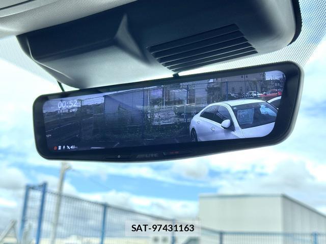 Mitsubishi OUTLANDER PHEV 2024-06 8815111-2