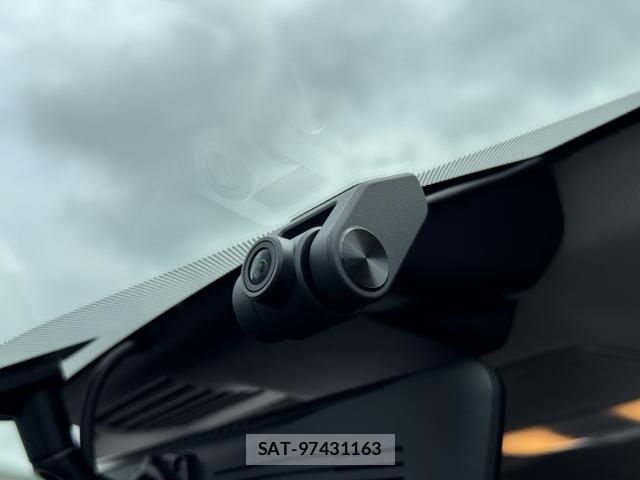 Mitsubishi OUTLANDER PHEV 2024-06 8815111-3
