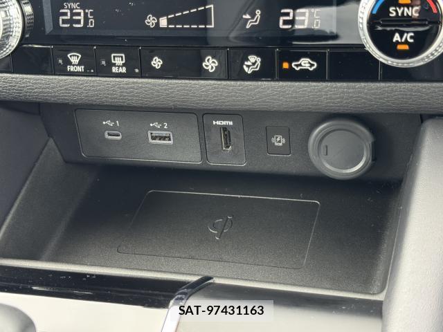 Mitsubishi OUTLANDER PHEV 2024-06 8815111-9