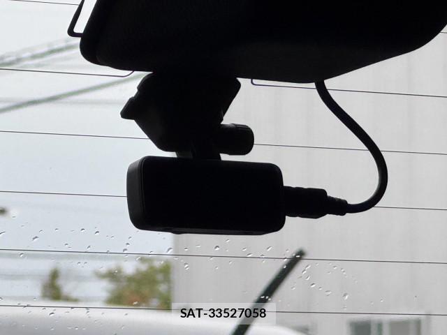 Mitsubishi OUTLANDER PHEV 2024-11 8815213-10