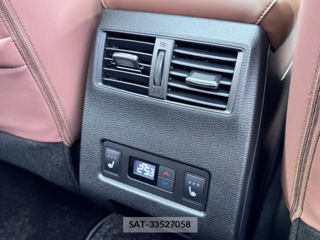 Mitsubishi OUTLANDER PHEV 2024-11 8815213-13