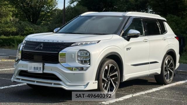 Mitsubishi OUTLANDER PHEV 2024-06 8815470-0