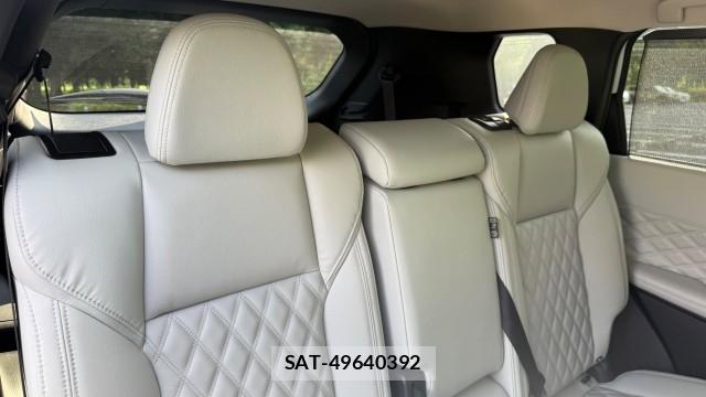 Mitsubishi OUTLANDER PHEV 2024-06 8815470-5