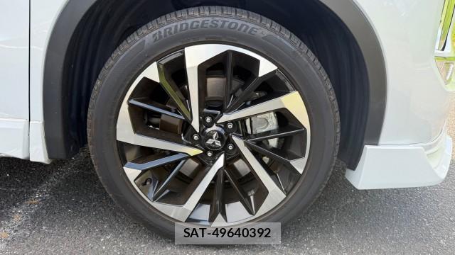 Mitsubishi OUTLANDER PHEV 2024-06 8815470-7