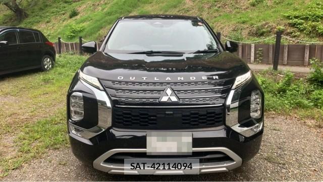 Mitsubishi OUTLANDER PHEV 2022-12 8815548-9