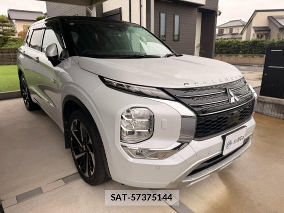 Mitsubishi OUTLANDER PHEV 2024-07 8815568-11