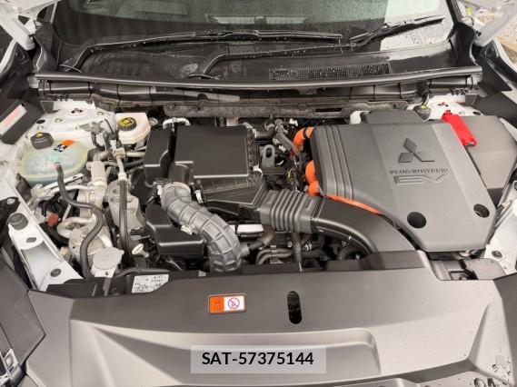 Mitsubishi OUTLANDER PHEV 2024-07 8815568-7