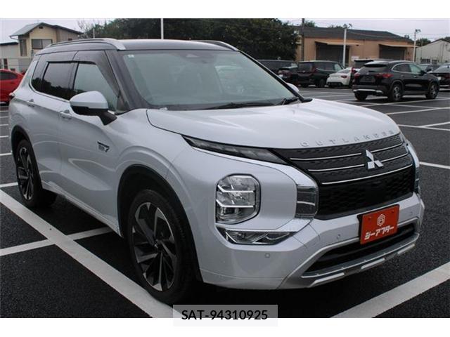Mitsubishi OUTLANDER PHEV 2022-02 8815745-6
