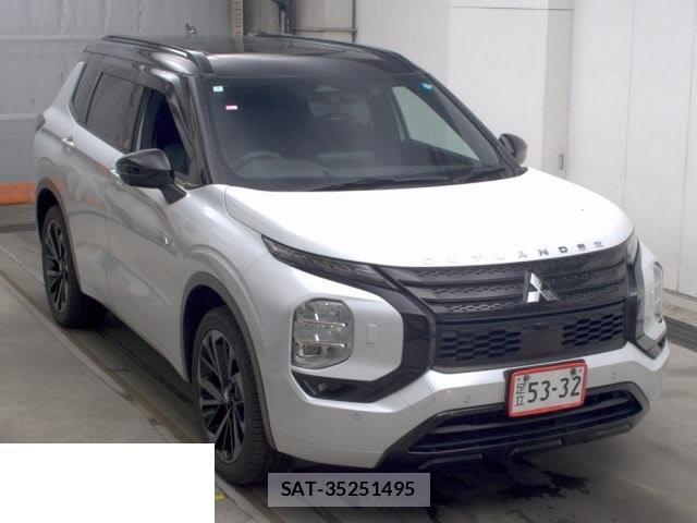 Mitsubishi OUTLANDER PHEV 2024-03 8816132-0