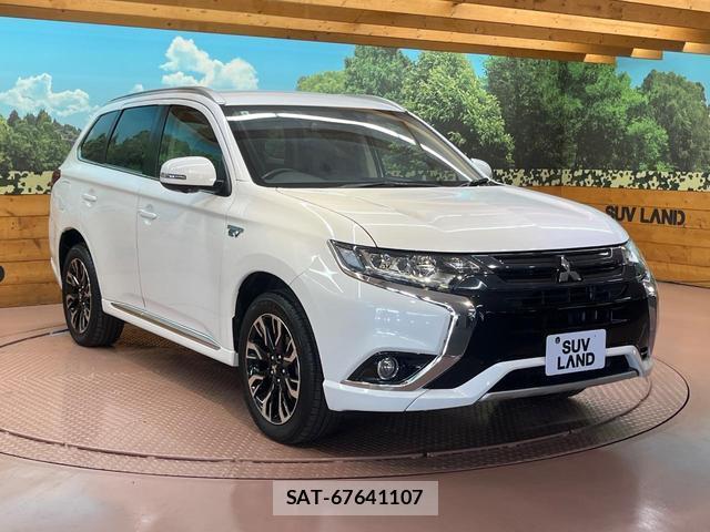 Mitsubishi OUTLANDER PHEV 2015-07 8817370-15