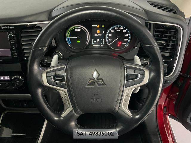 Mitsubishi OUTLANDER PHEV 2015-07 8817385-13