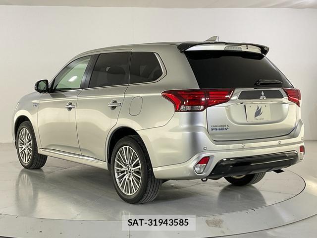 Mitsubishi OUTLANDER PHEV 2019-09 8817401-4
