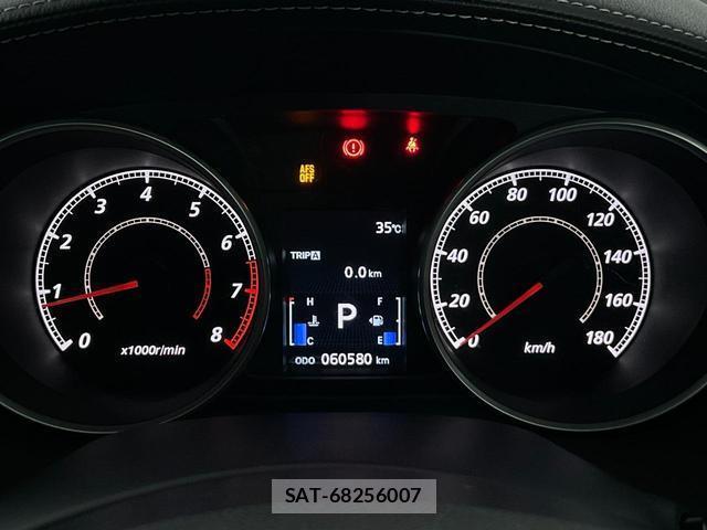 Mitsubishi OUTLANDER 2010-11 8817384-11