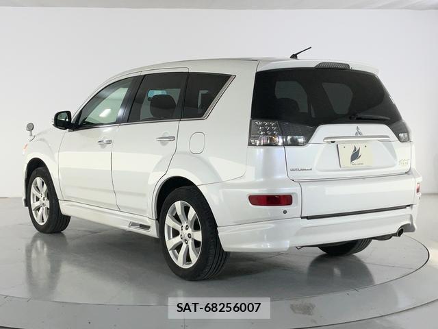 Mitsubishi OUTLANDER 2010-11 8817384-4
