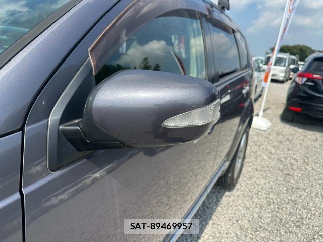 Mitsubishi OUTLANDER 2008-02 8817734-10