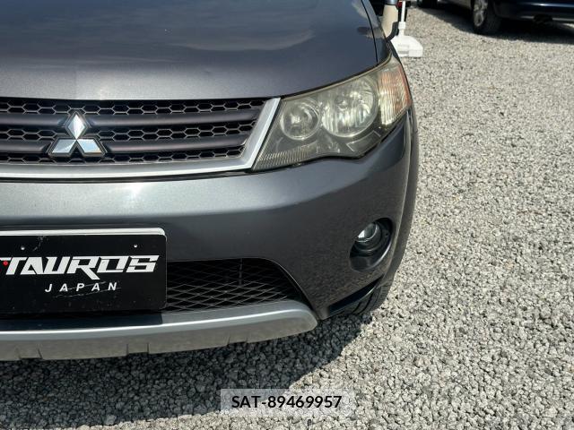 Mitsubishi OUTLANDER 2008-02 8817734-8