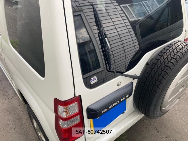 Mitsubishi PAJERO MINI 2005-05 8813600-4