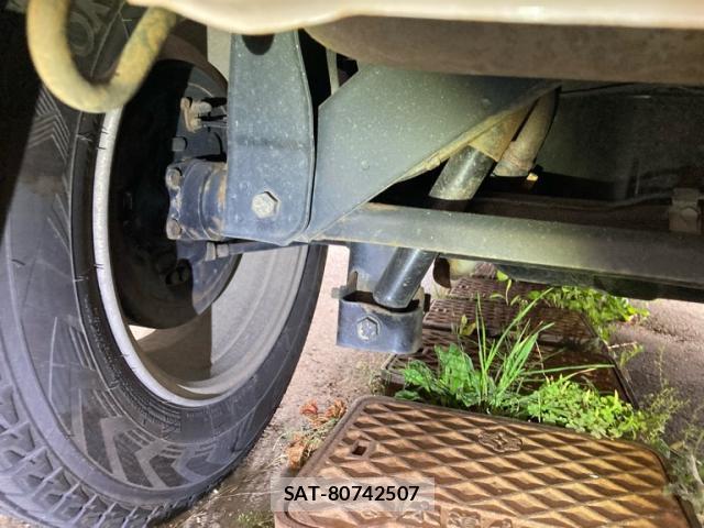 Mitsubishi PAJERO MINI 2005-05 8813600-8