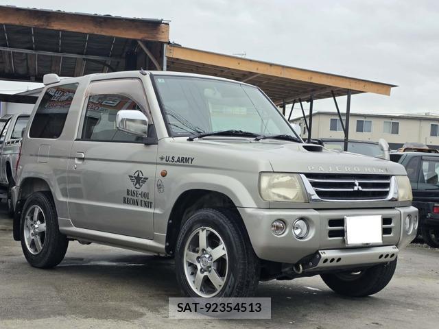 Mitsubishi PAJERO MINI 2005-03 8816965-0