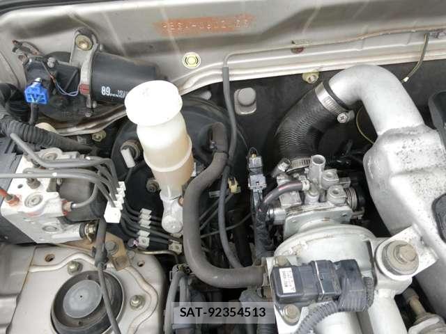 Mitsubishi PAJERO MINI 2005-03 8816965-13