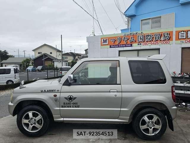 Mitsubishi PAJERO MINI 2005-03 8816965-4